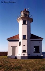 Frontal view of the lighthouse.