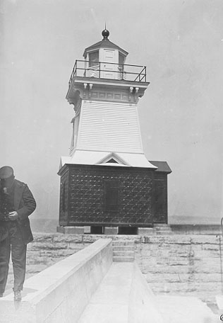 U.S. Coast Guard Archive Photo of the 1899 Dunkirk Pierhead Lighthouse