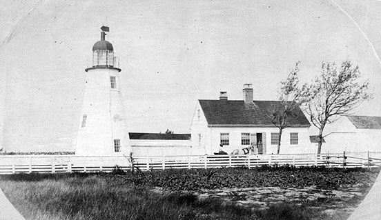 Ned's Point Lighthouse