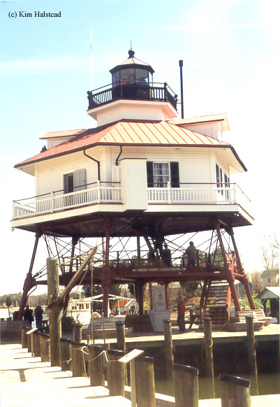 Photo of the Drum Point Lighthouse.