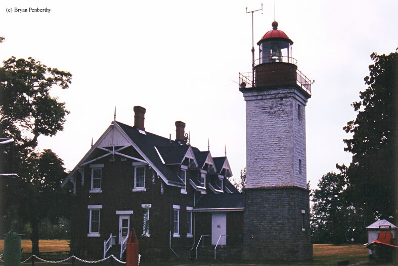 Photo of the Dunkirk Lighthouse.