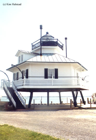 Photo of the Hooper Straight Lighthouse.