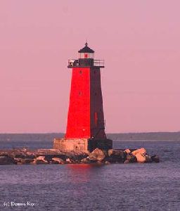 Beautiful sunset shot of the lighthouse.