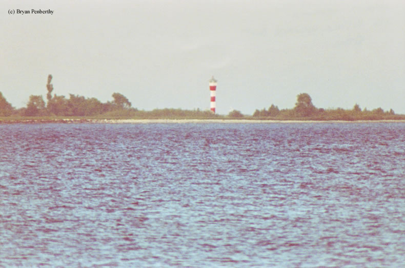 Photo of the New False Duck Island Lighthouse.